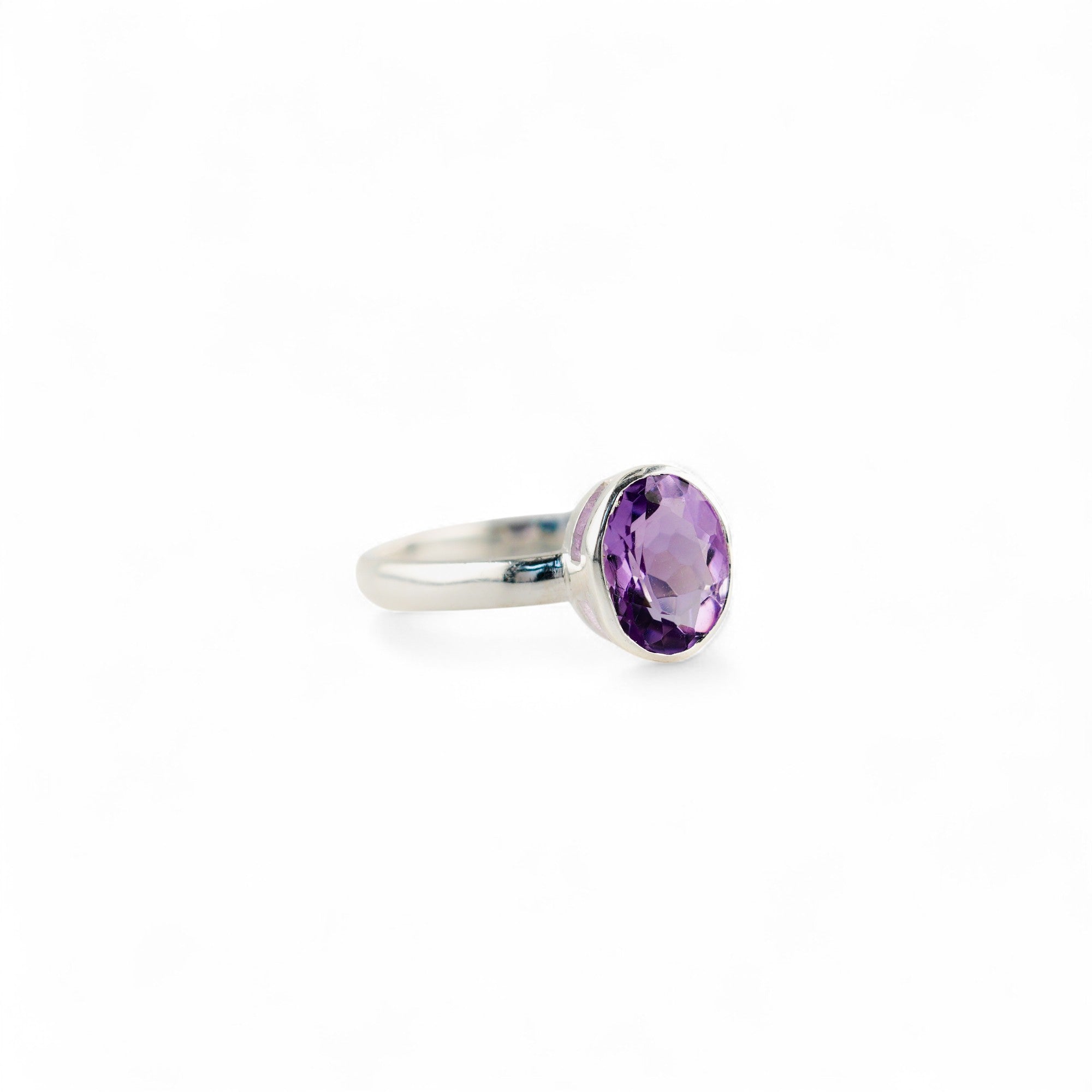 Amethyst charm ring