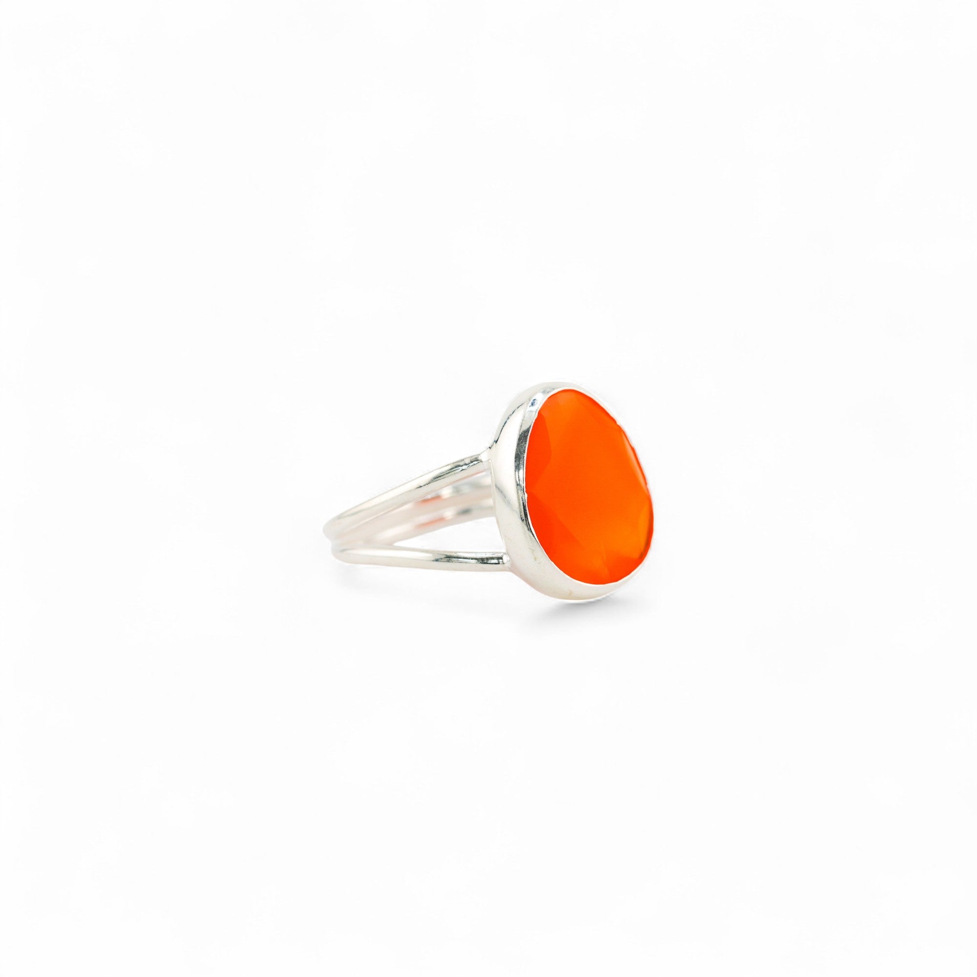 Harmonia carnelian ring