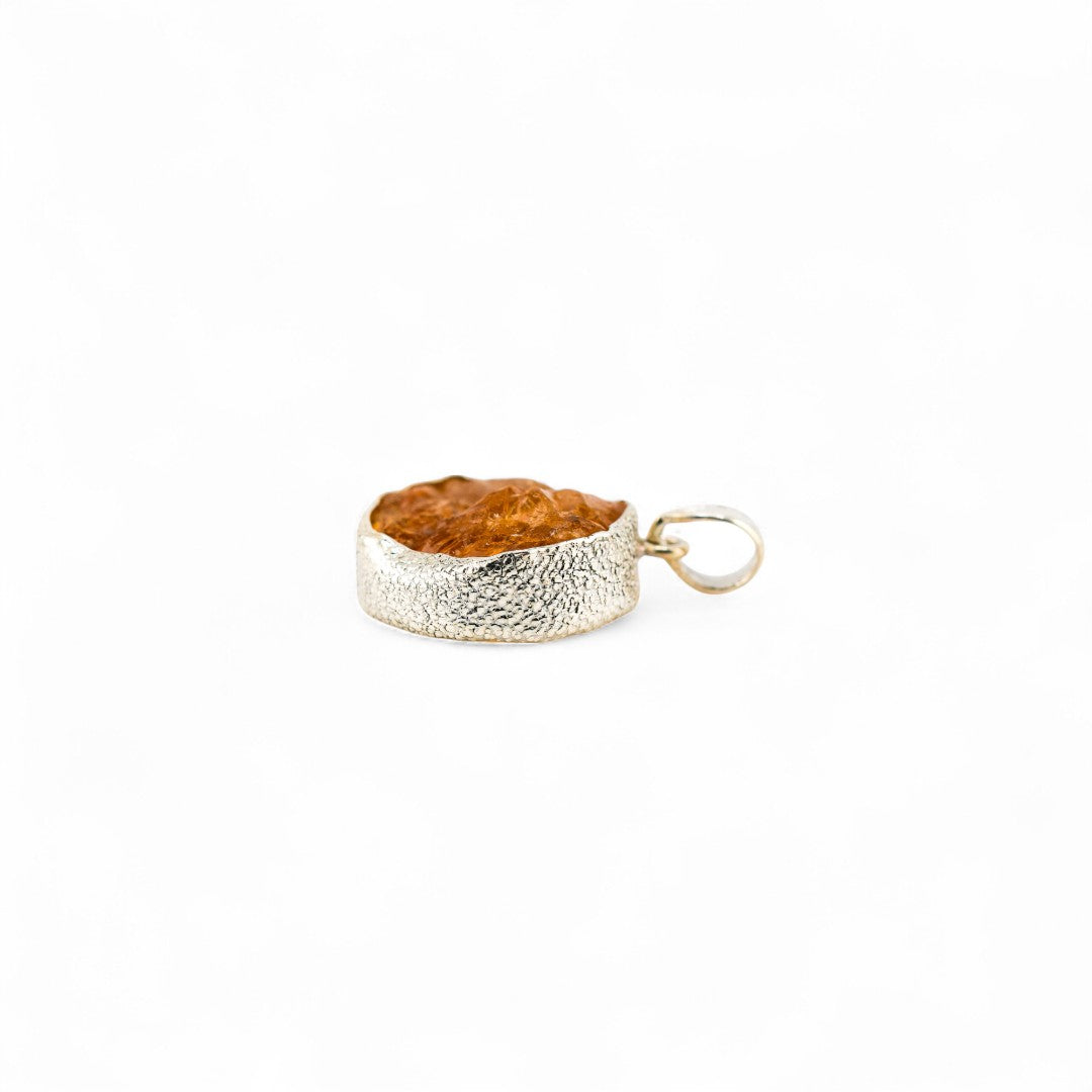 Rough citrine solar pendant