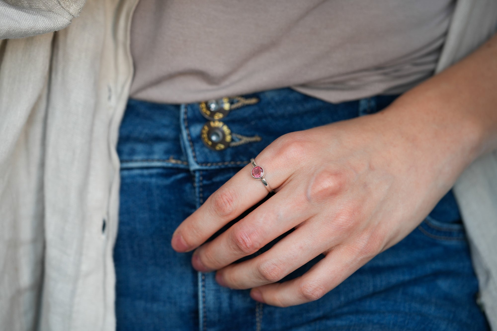 Jaipur dark pink tourmaline ring