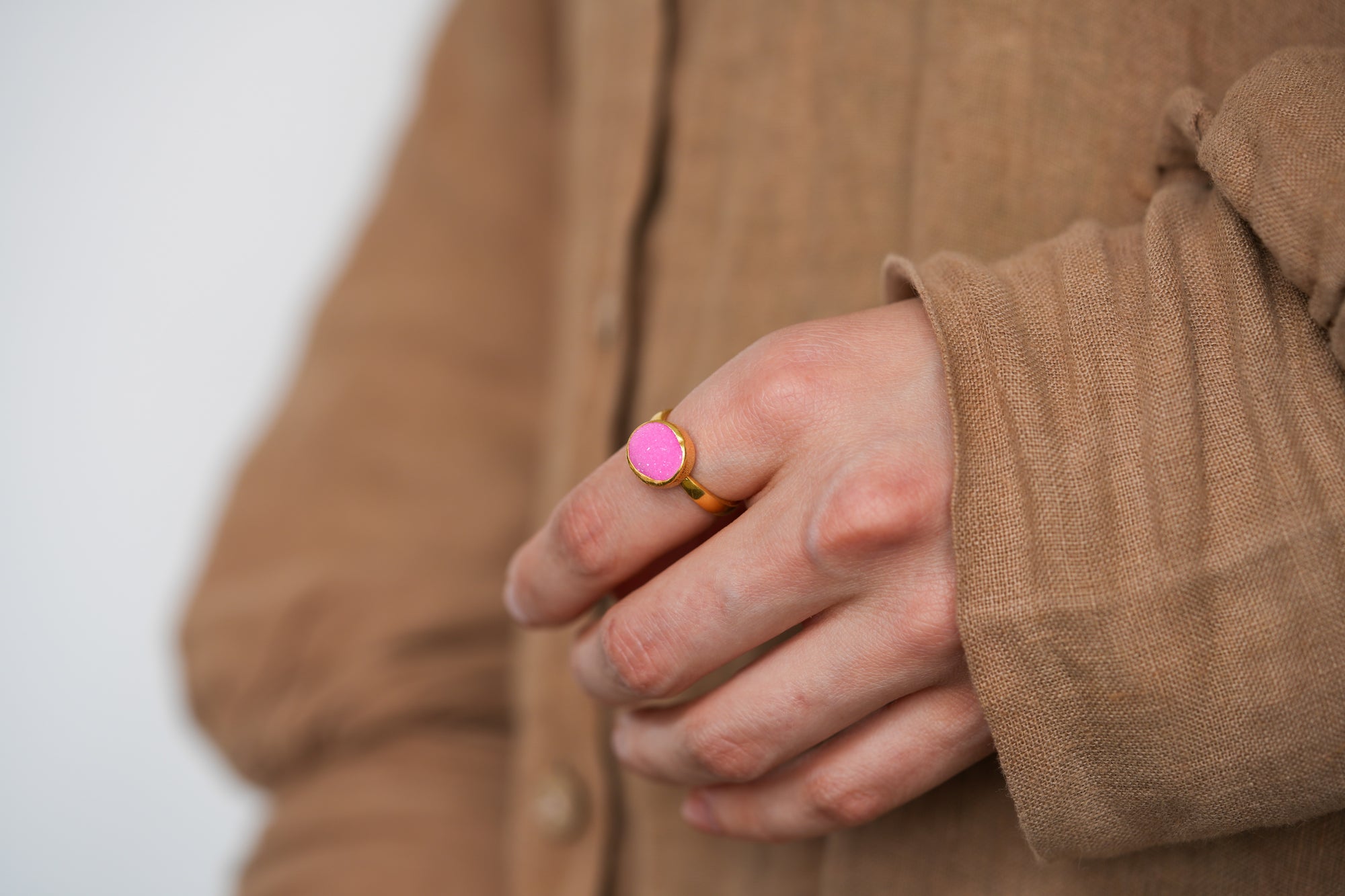 Pink druzy quartz ring(Gold polished)