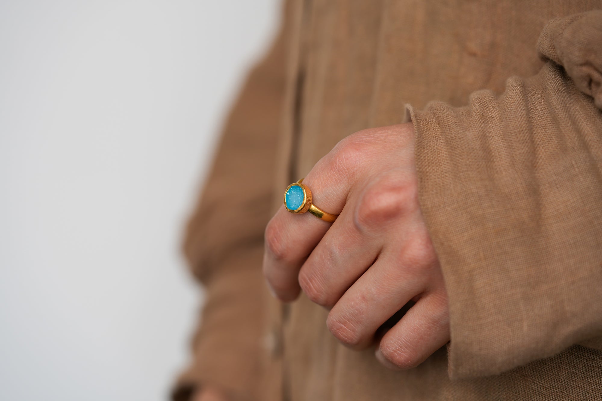Sea blue druzy quartz ring(Gold polished)