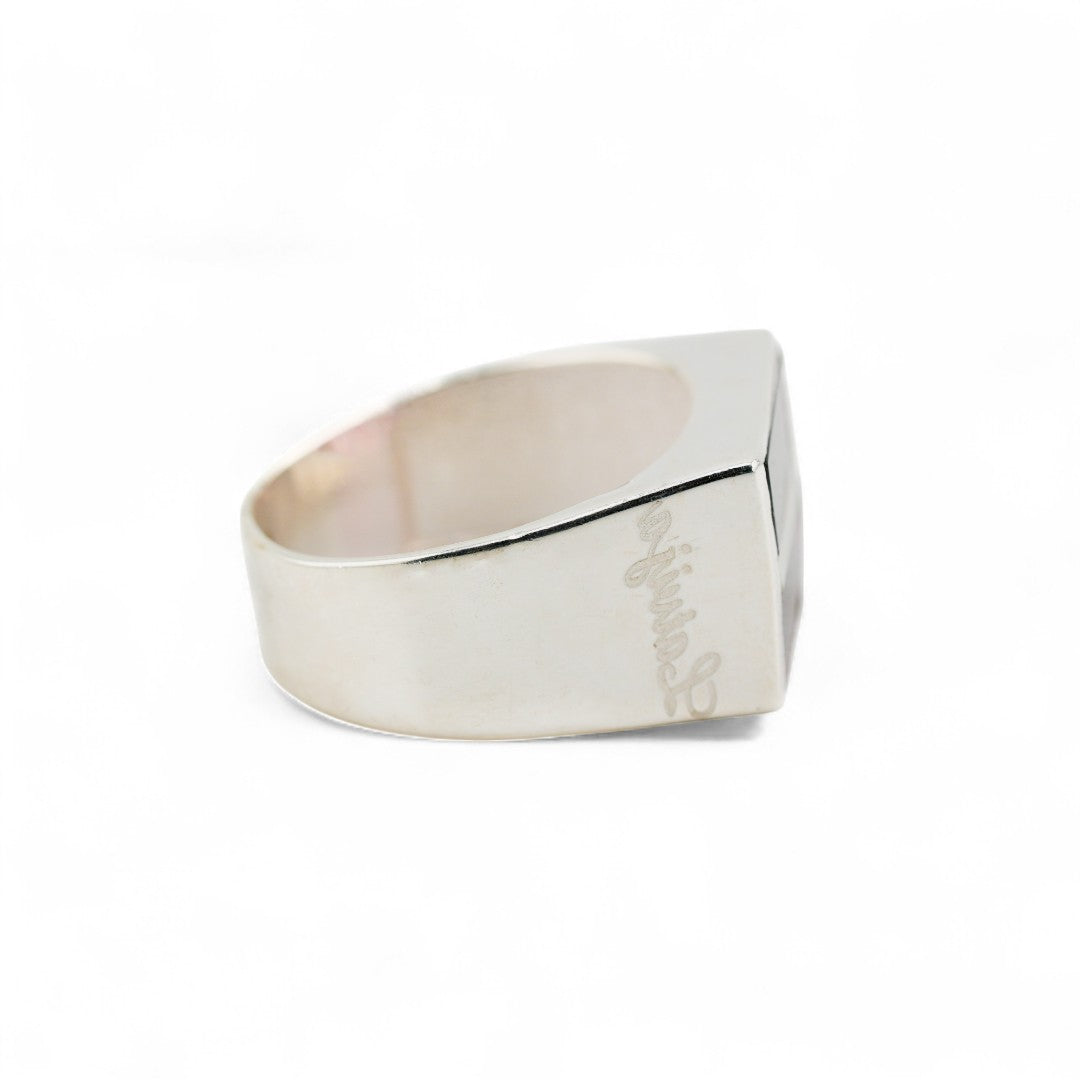 Garnet and mother of pearl Latvia ring