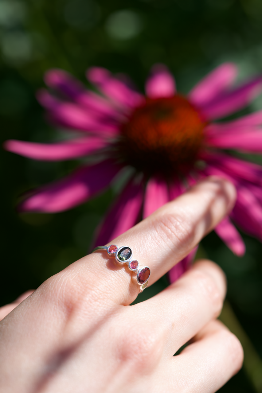 Multi tourmaline piano ring (teal)