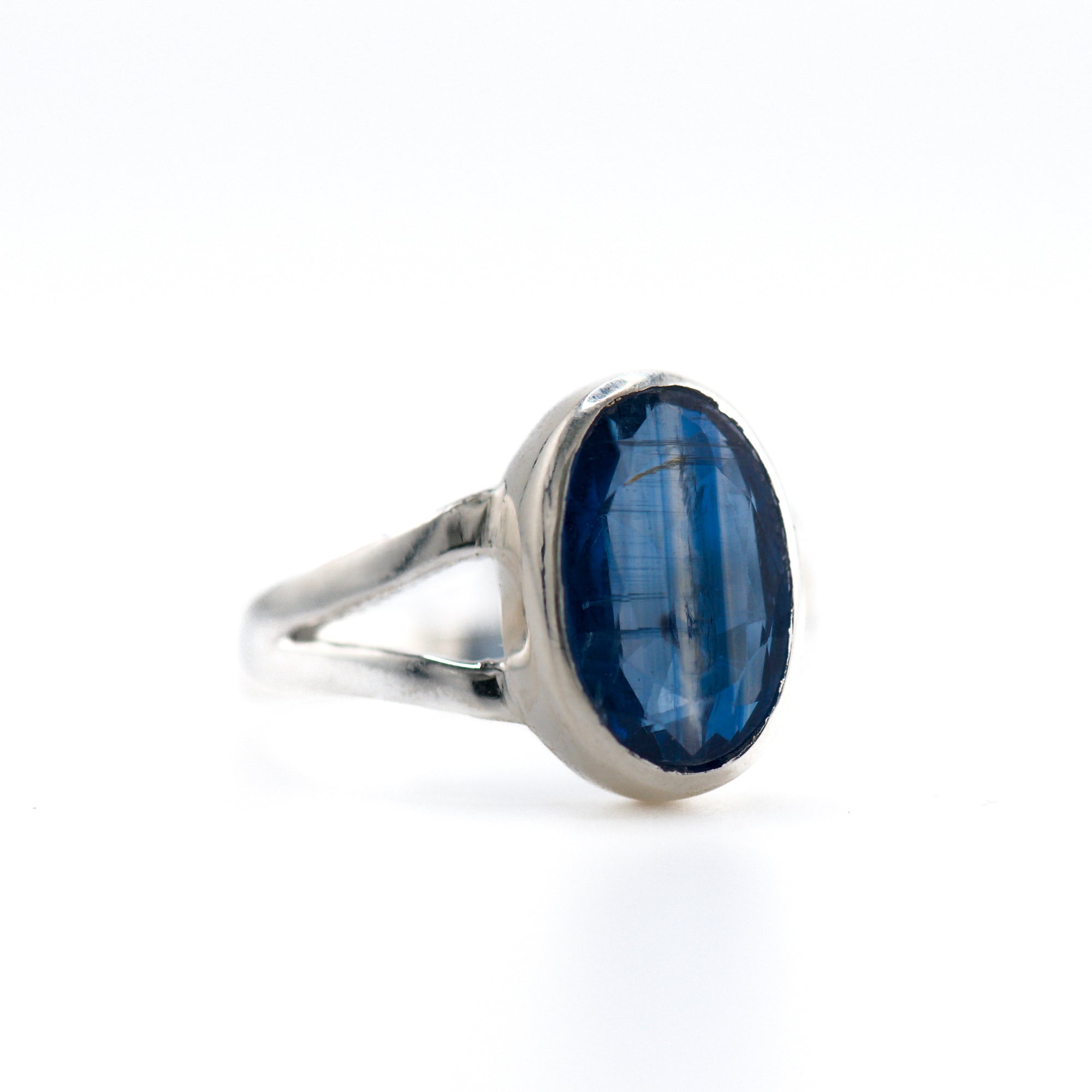 Kyanite Ring