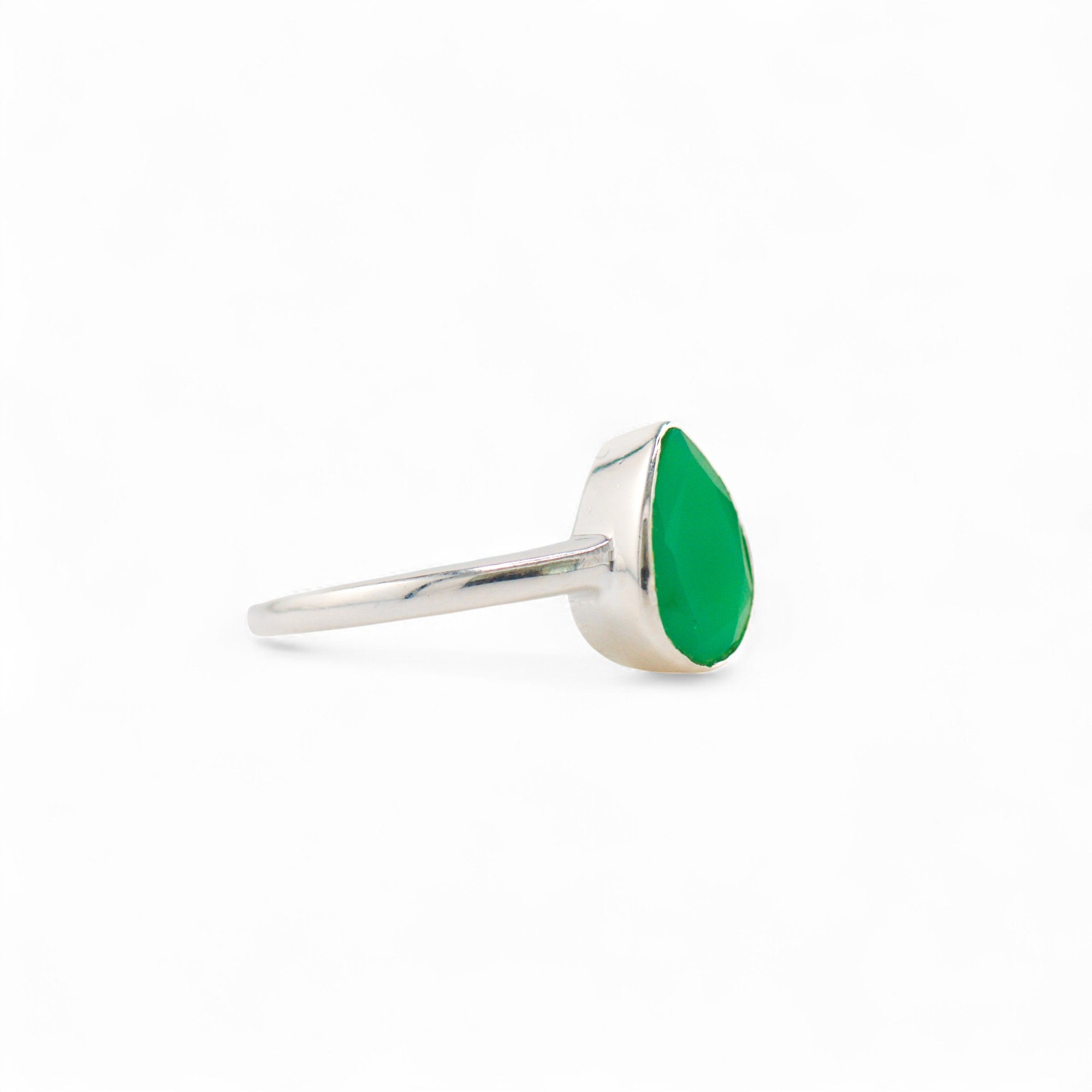Venus teardrop chrysoprase ring