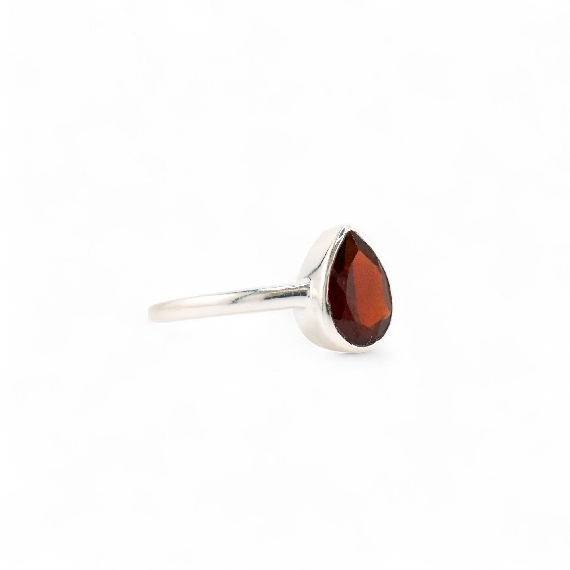 Venus teardrop garnet ring