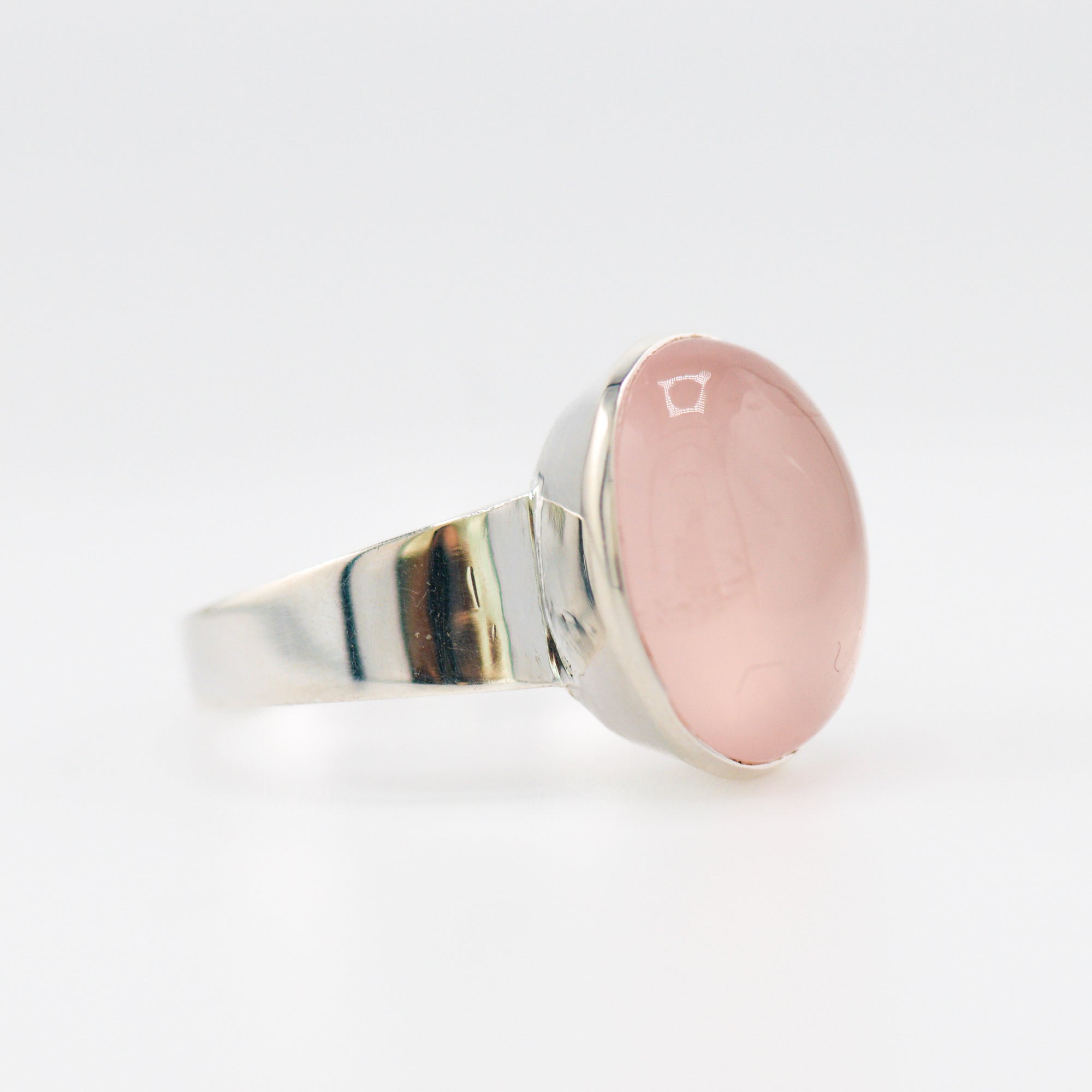 Nordic rose quartz ring