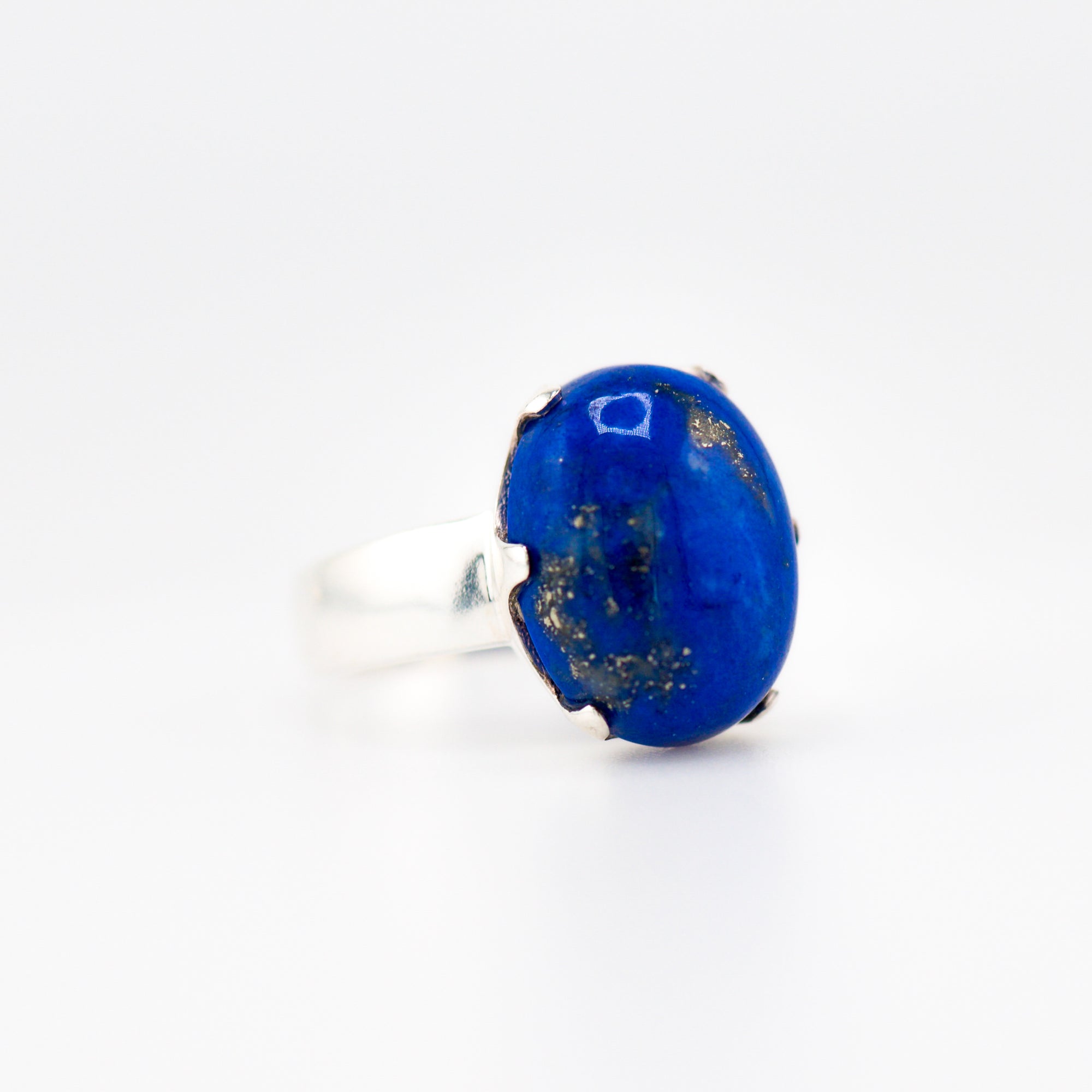 Lapis lazuli crown ring