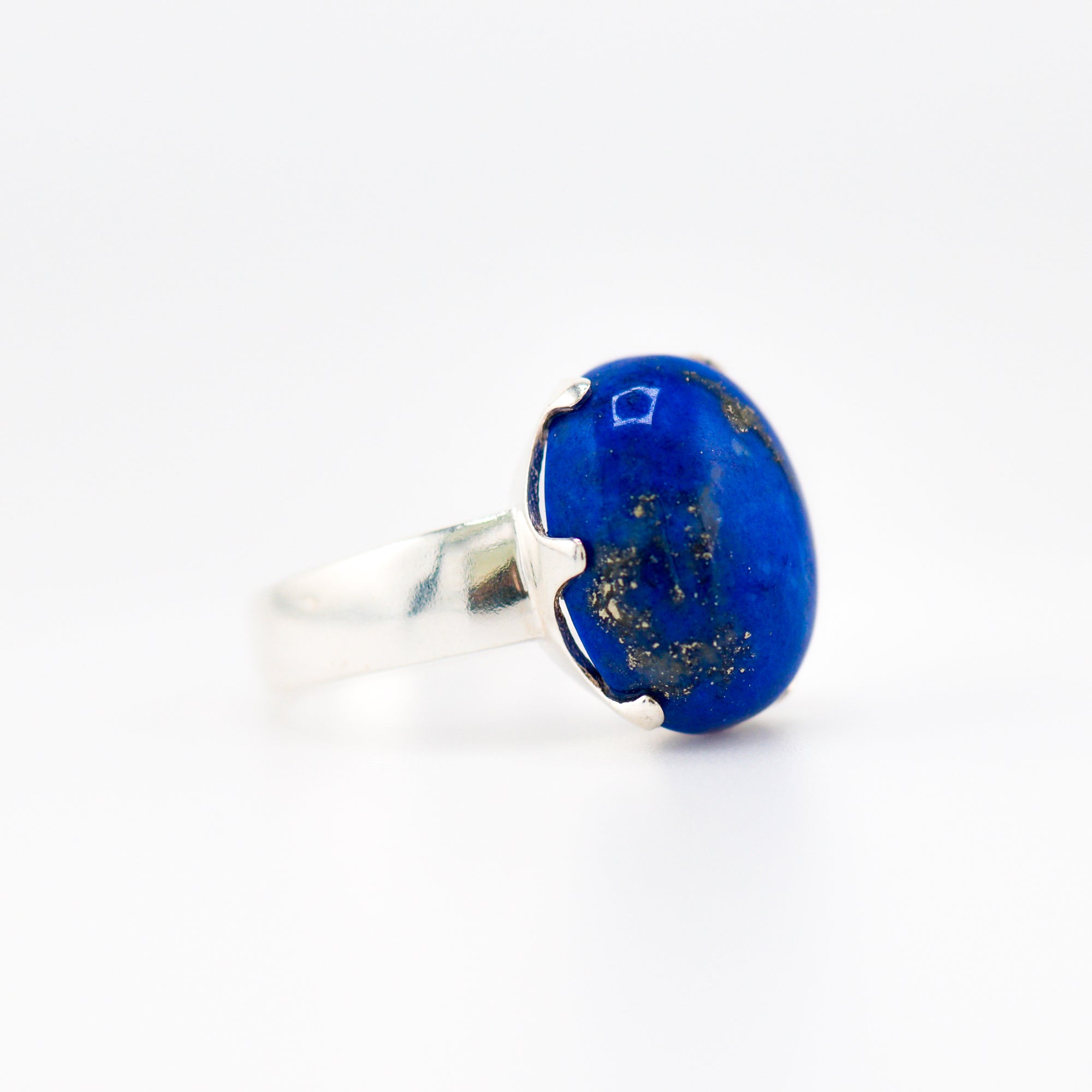 Lapis lazuli crown ring