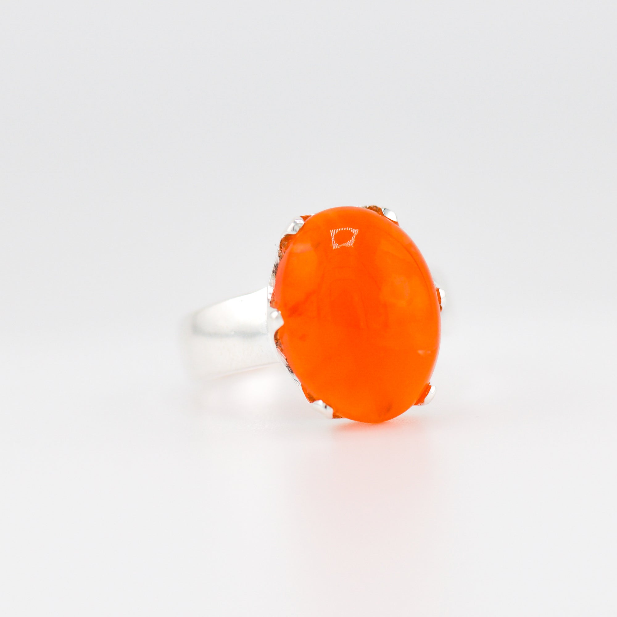 Carnelian crown ring