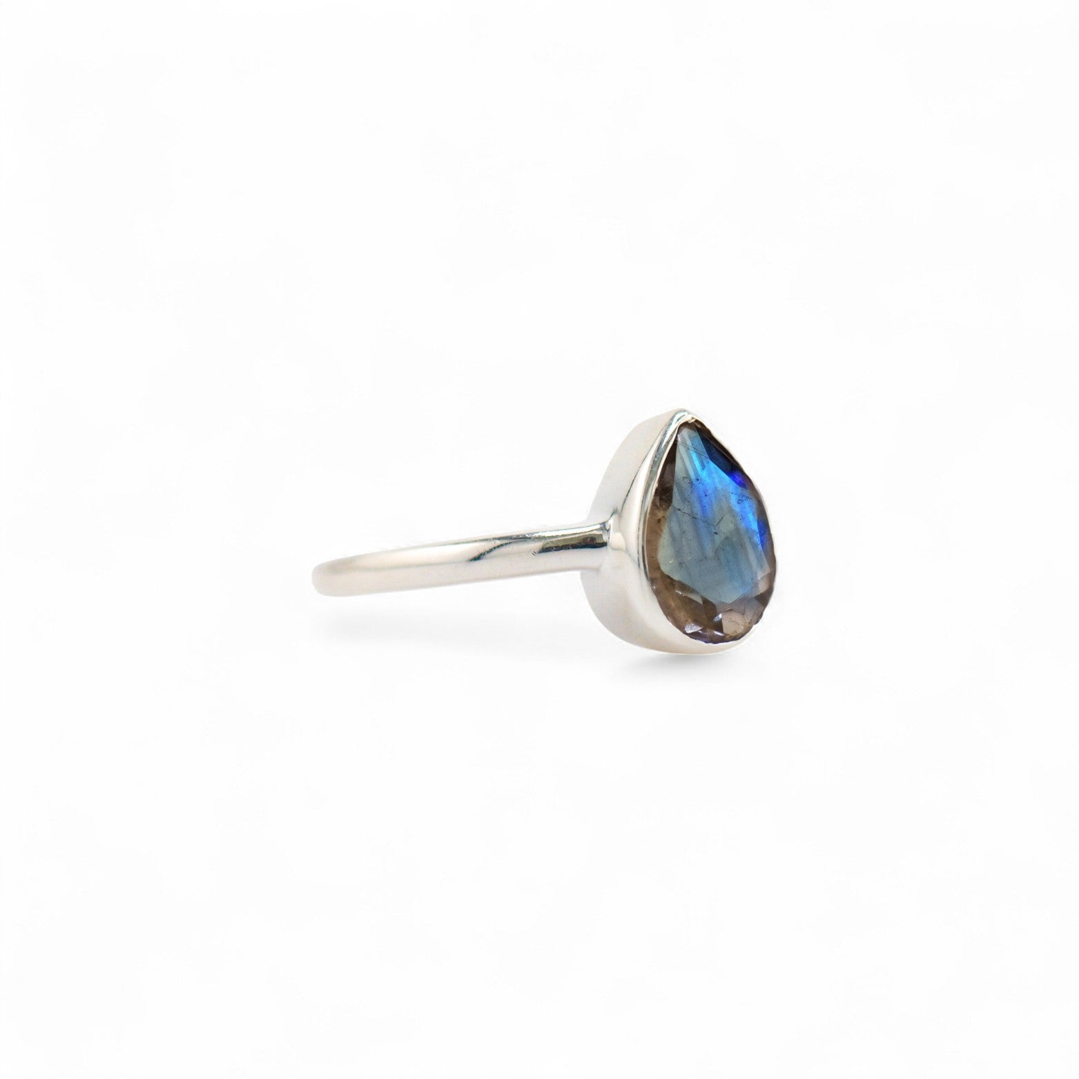Labradorite venus teardrop ring