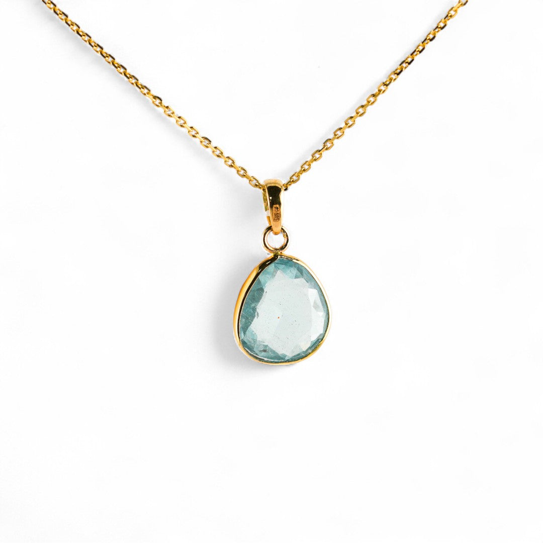 Aquamarine 585 gold pendant
