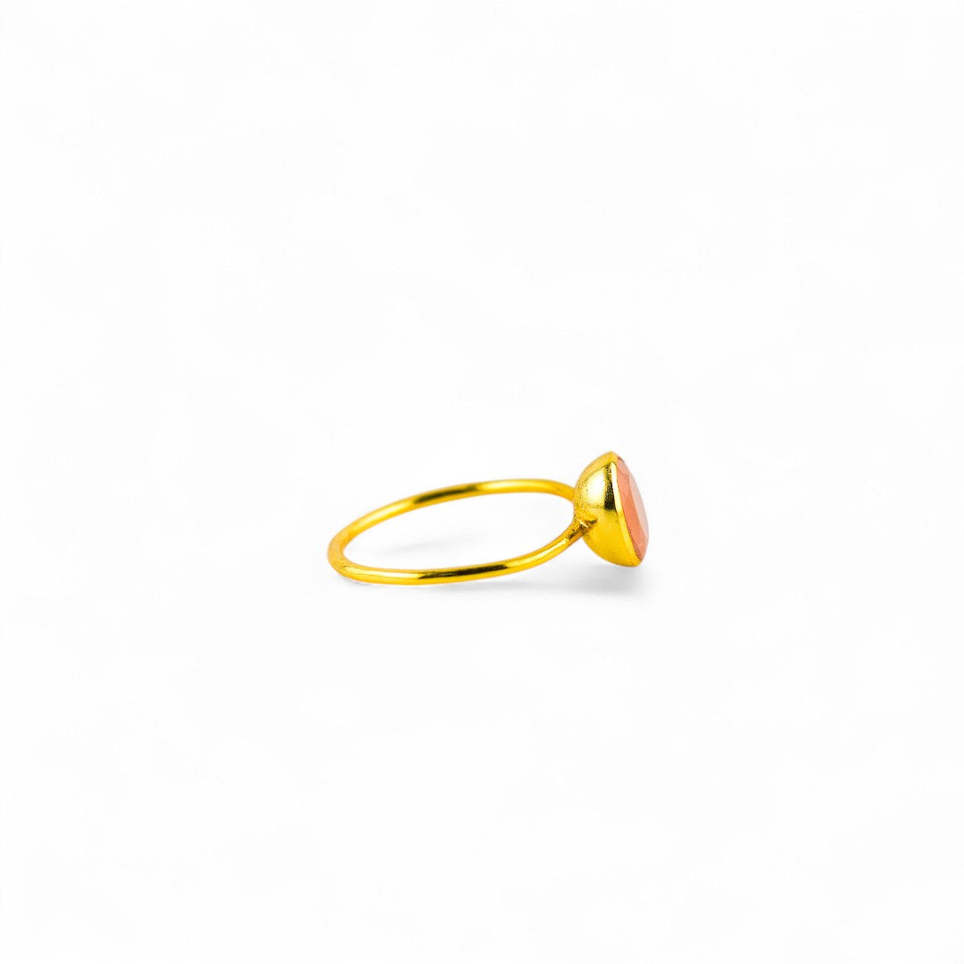 Rose quartz ring(Gold Polished)