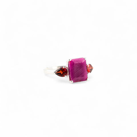 Gaia ruby with garnet ring