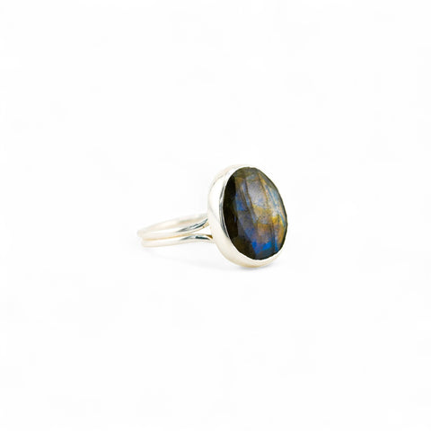 Harmonia labradorite ring