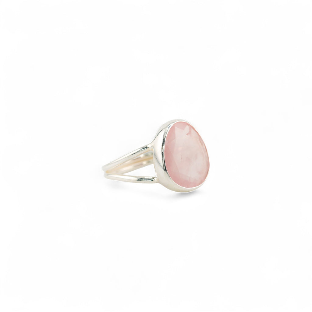 Harmonia rose quartz ring