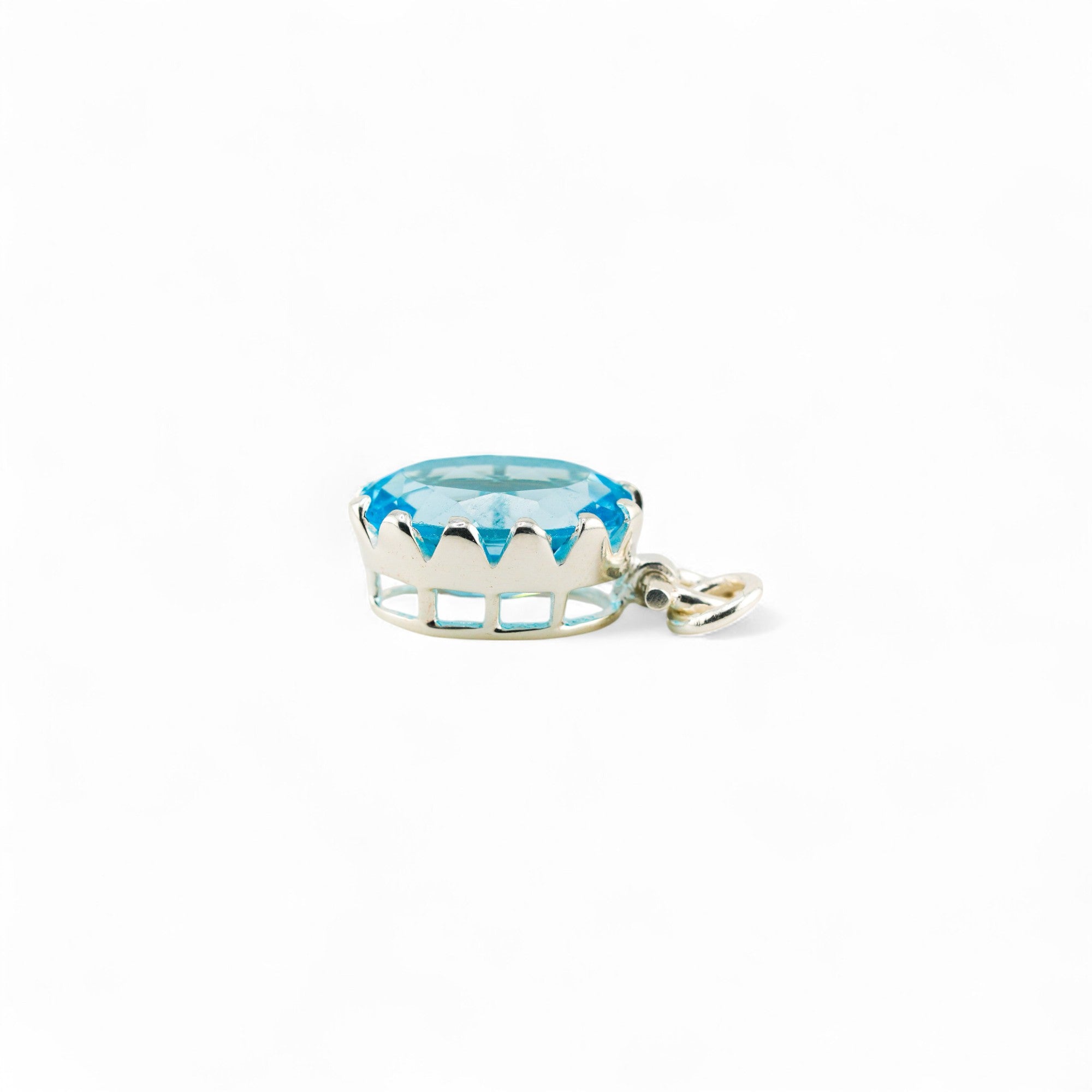 Topaz crown pendant