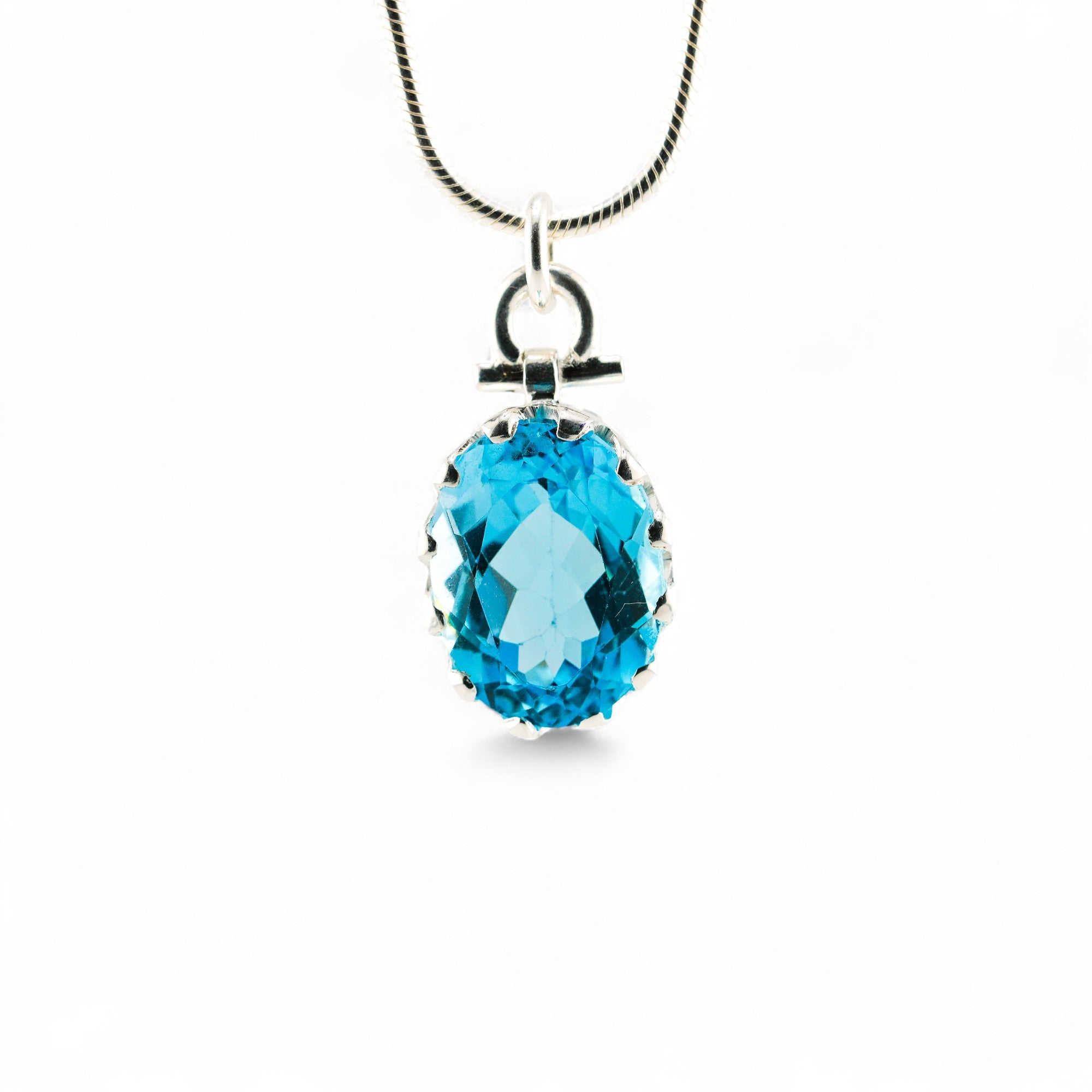 Topaz crown pendant
