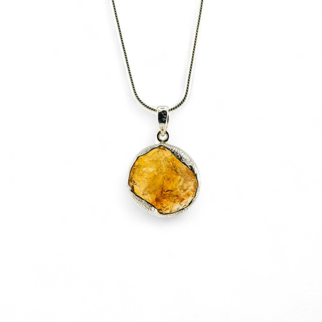 Rough citrine solar pendant