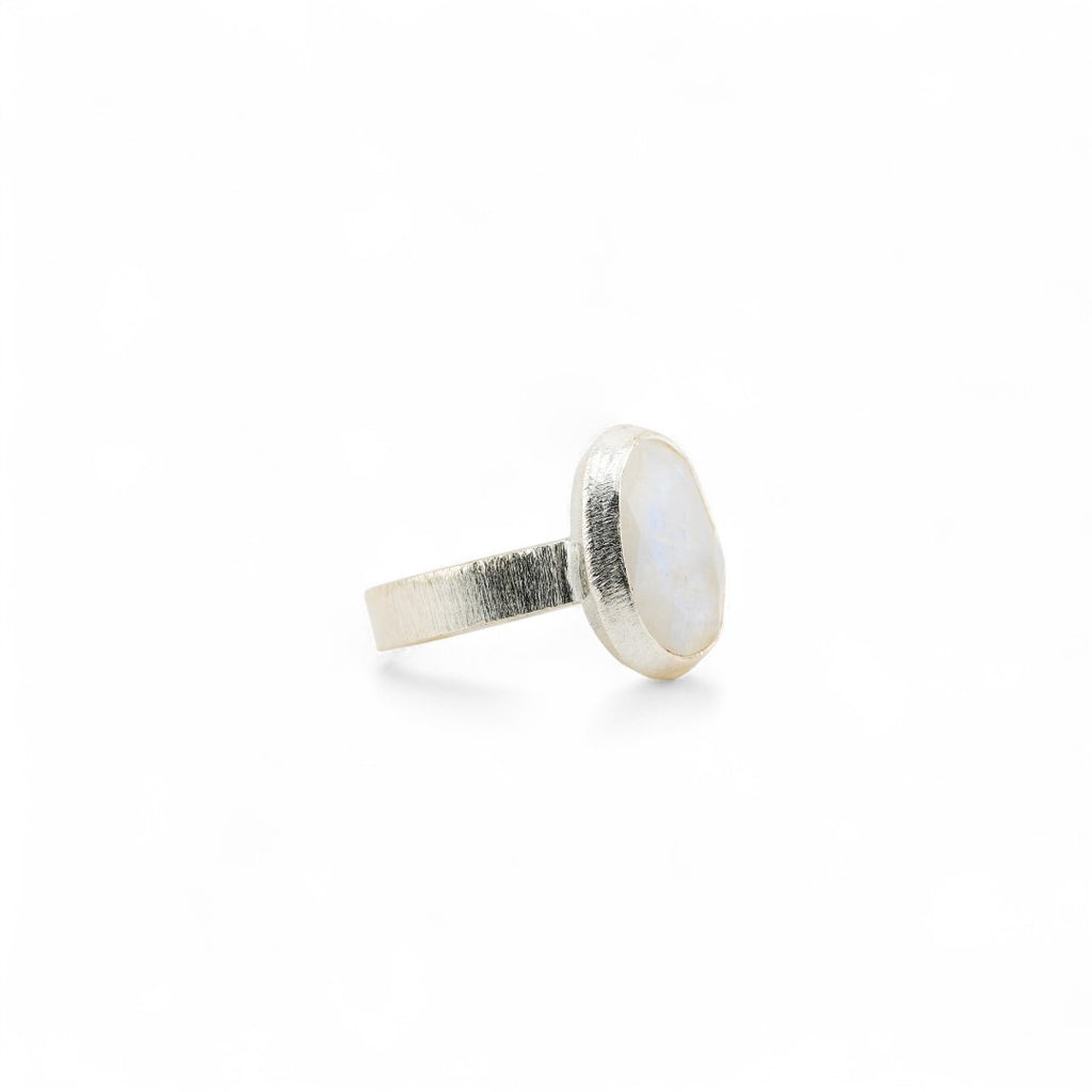 Eve rainbow moonstone ring