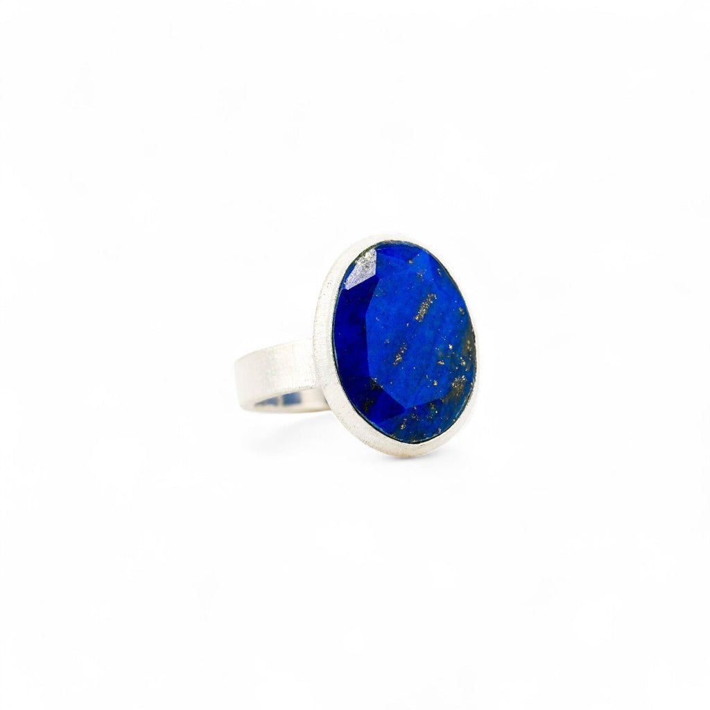 Eve lapis lazuli ring