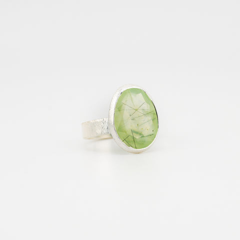 Eve prehnite ring