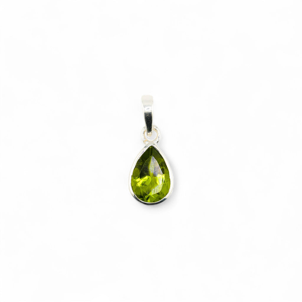 Venus peridot pendant