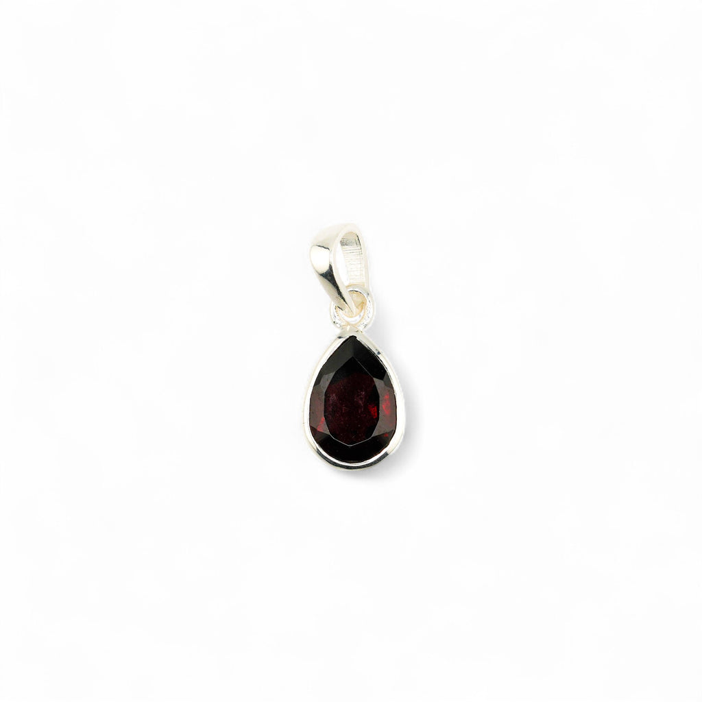 Venus garnet pendant