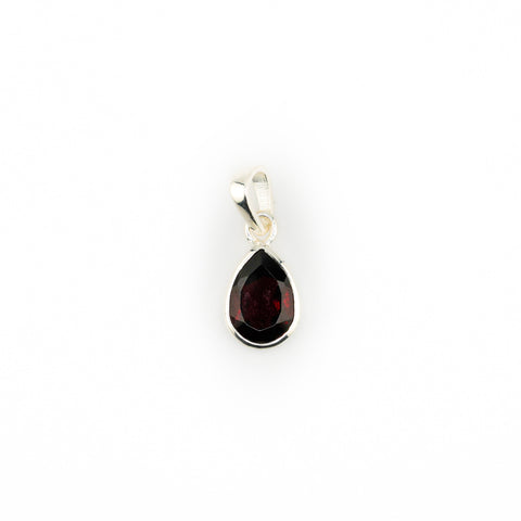 Venus Garnet pendant