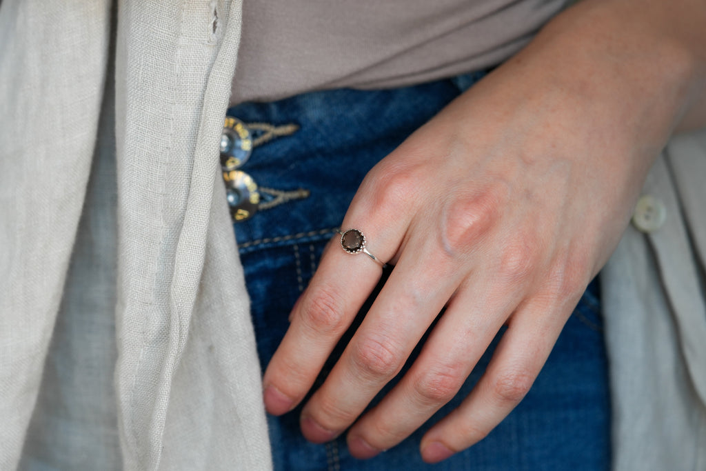 Smoky quartz saulora ring