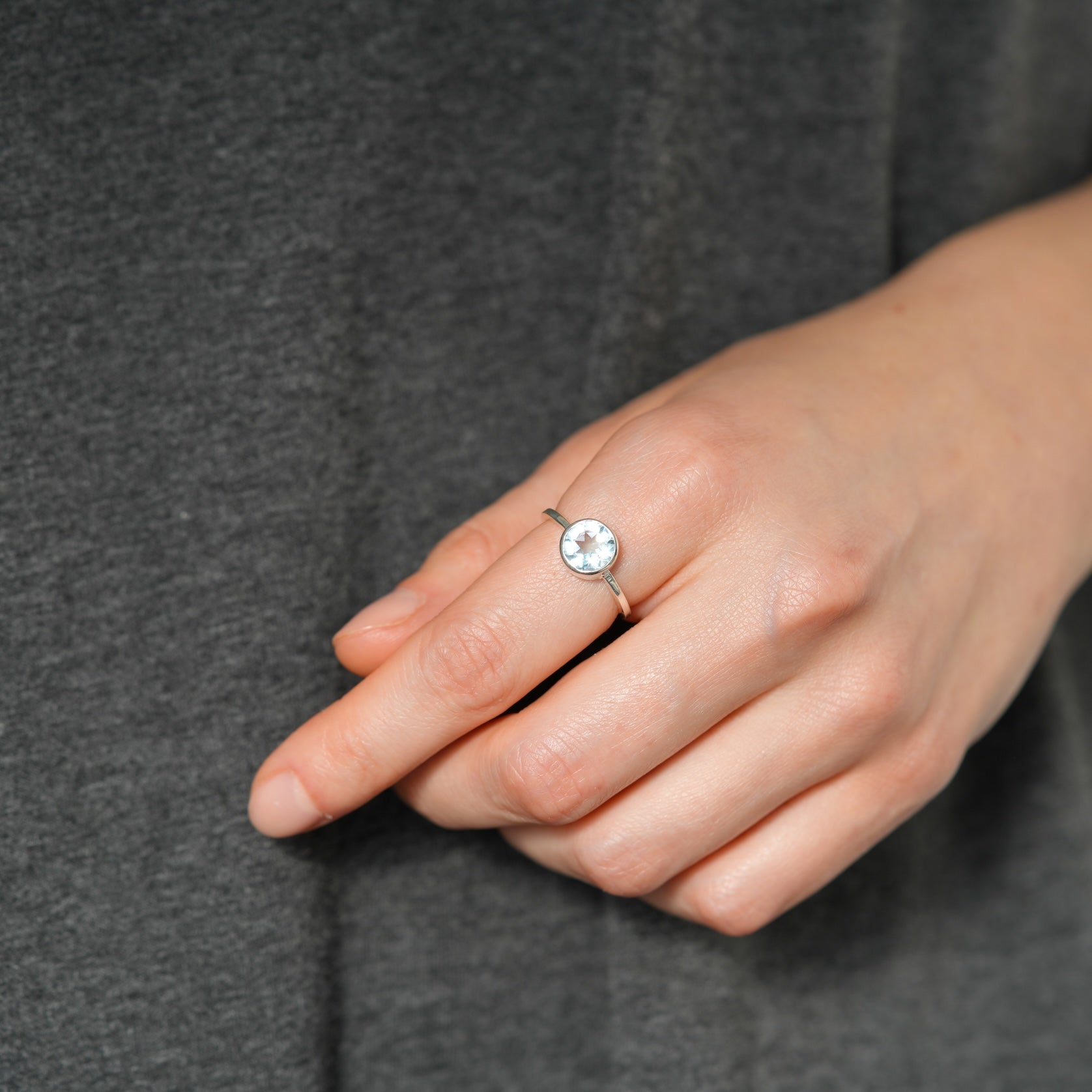 Jsipur blue topaz ring