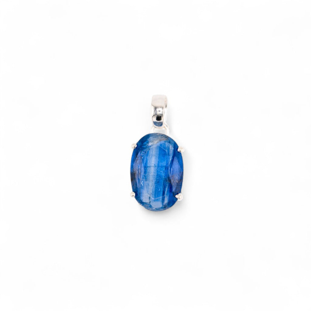 Blue kyanite pendant