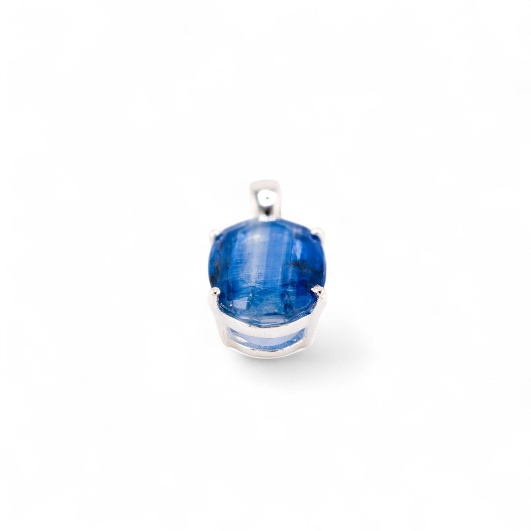 Blue kyanite pendant