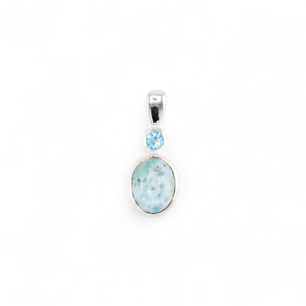 Larmiar with blue topaz pendant