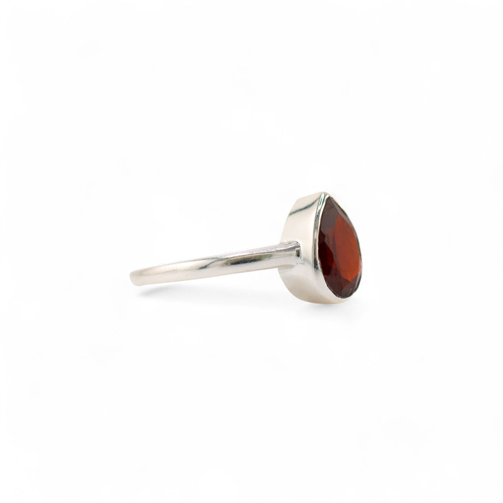 Venus teardrop garnet ring