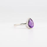 Venus teardrop amethyst ring