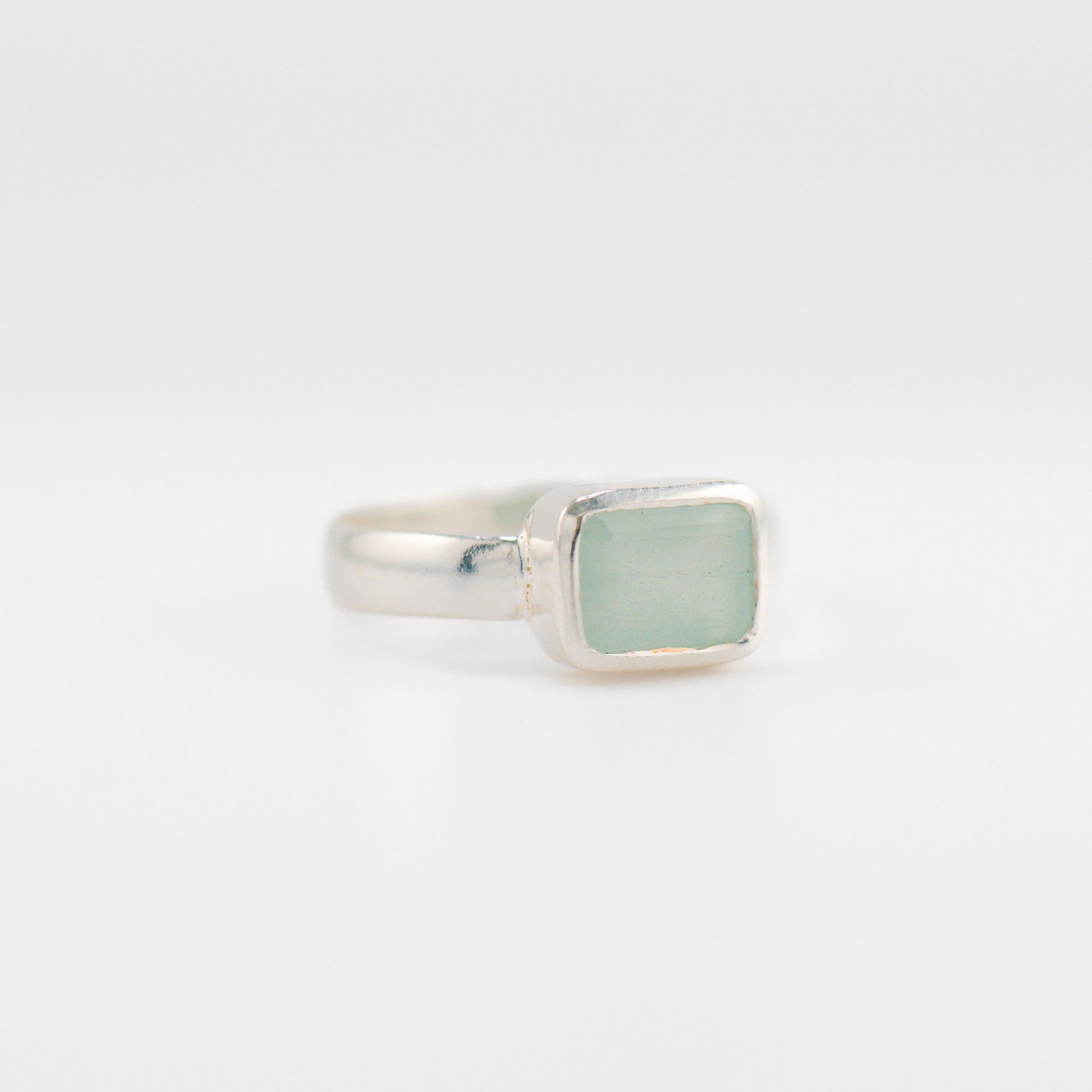 Cuboid Aquamarine ring
