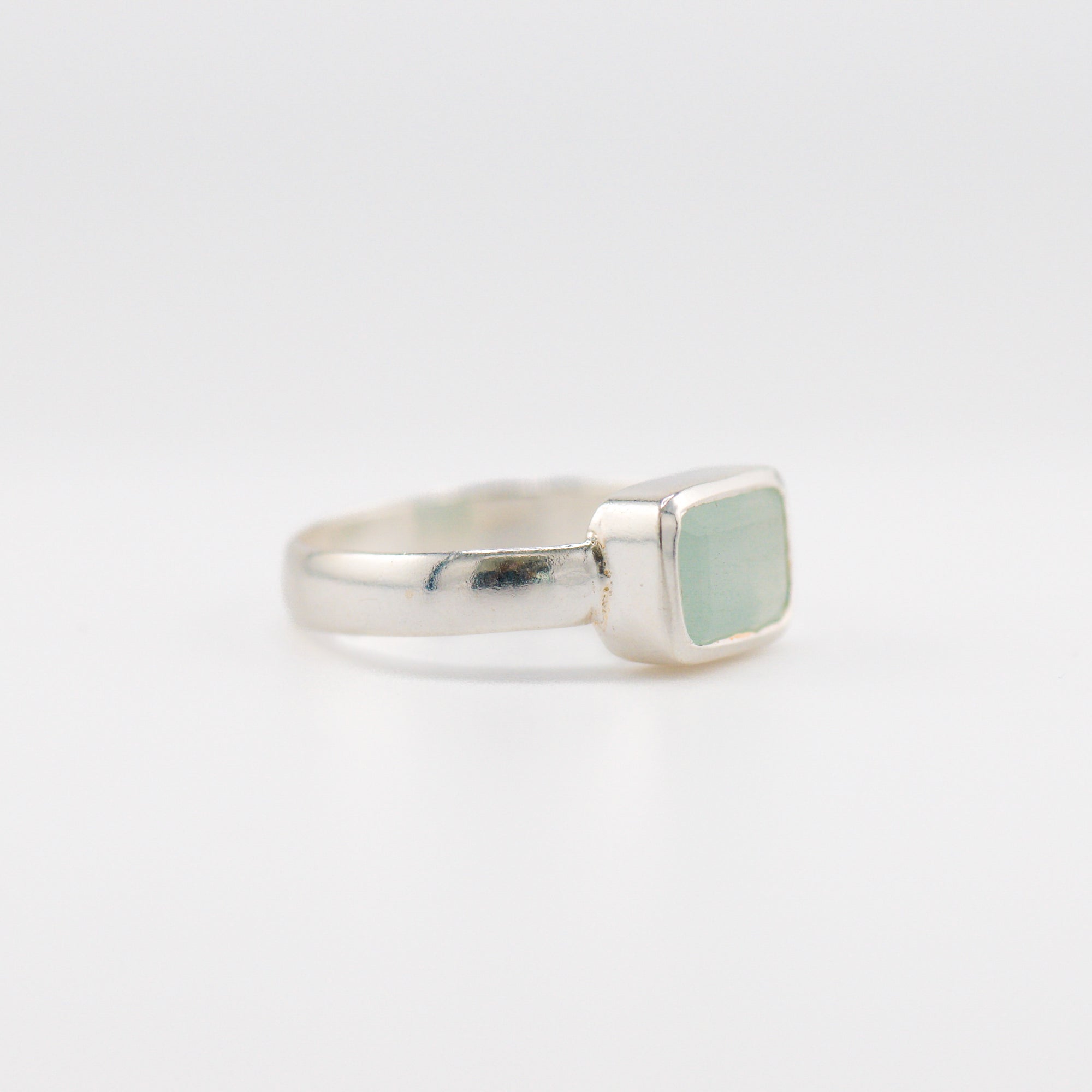 Cuboid Aquamarine ring