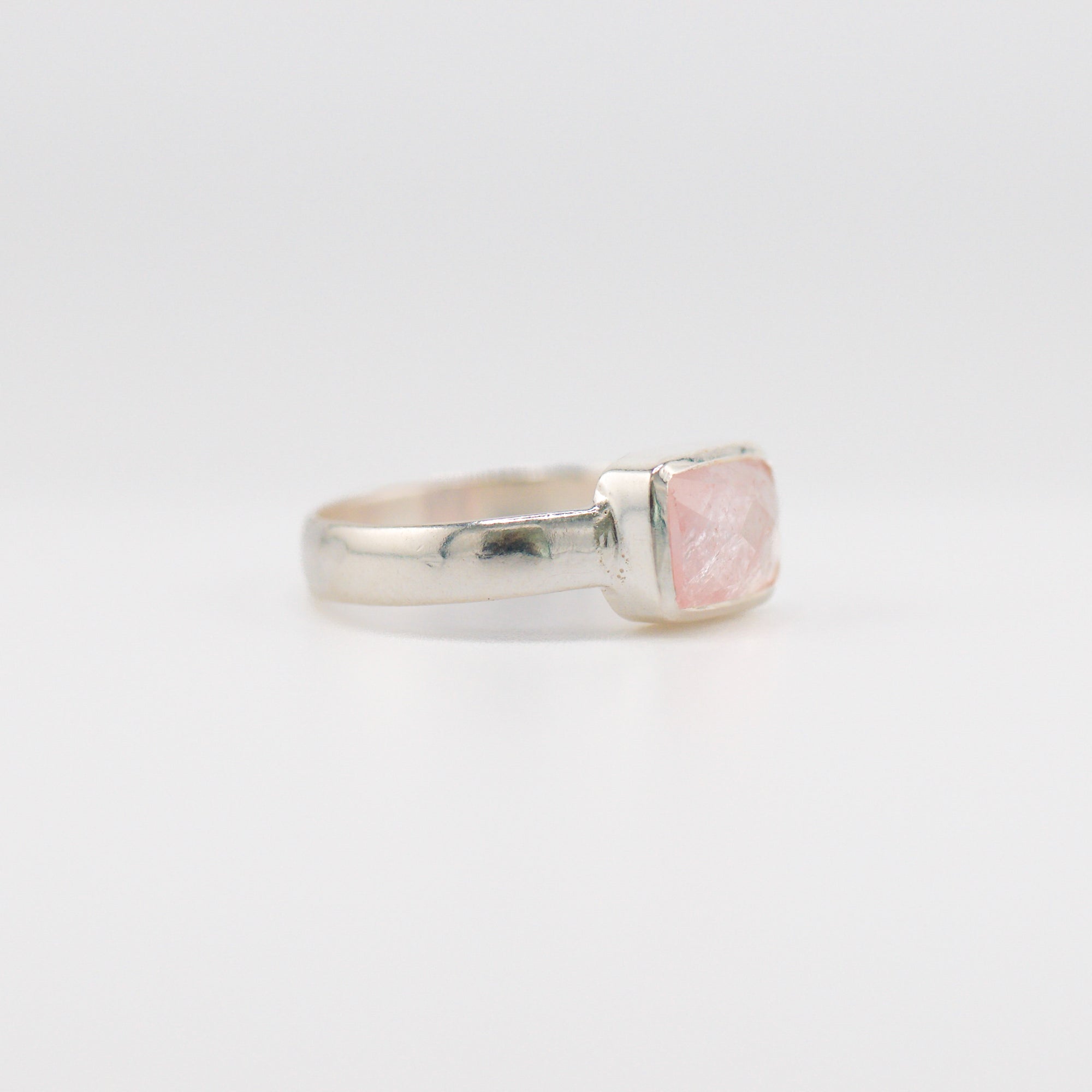 Reverse Cuboid morganite ring