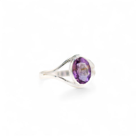 Amethyst charm ring