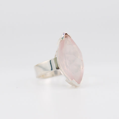 Marquise rose quartz ring