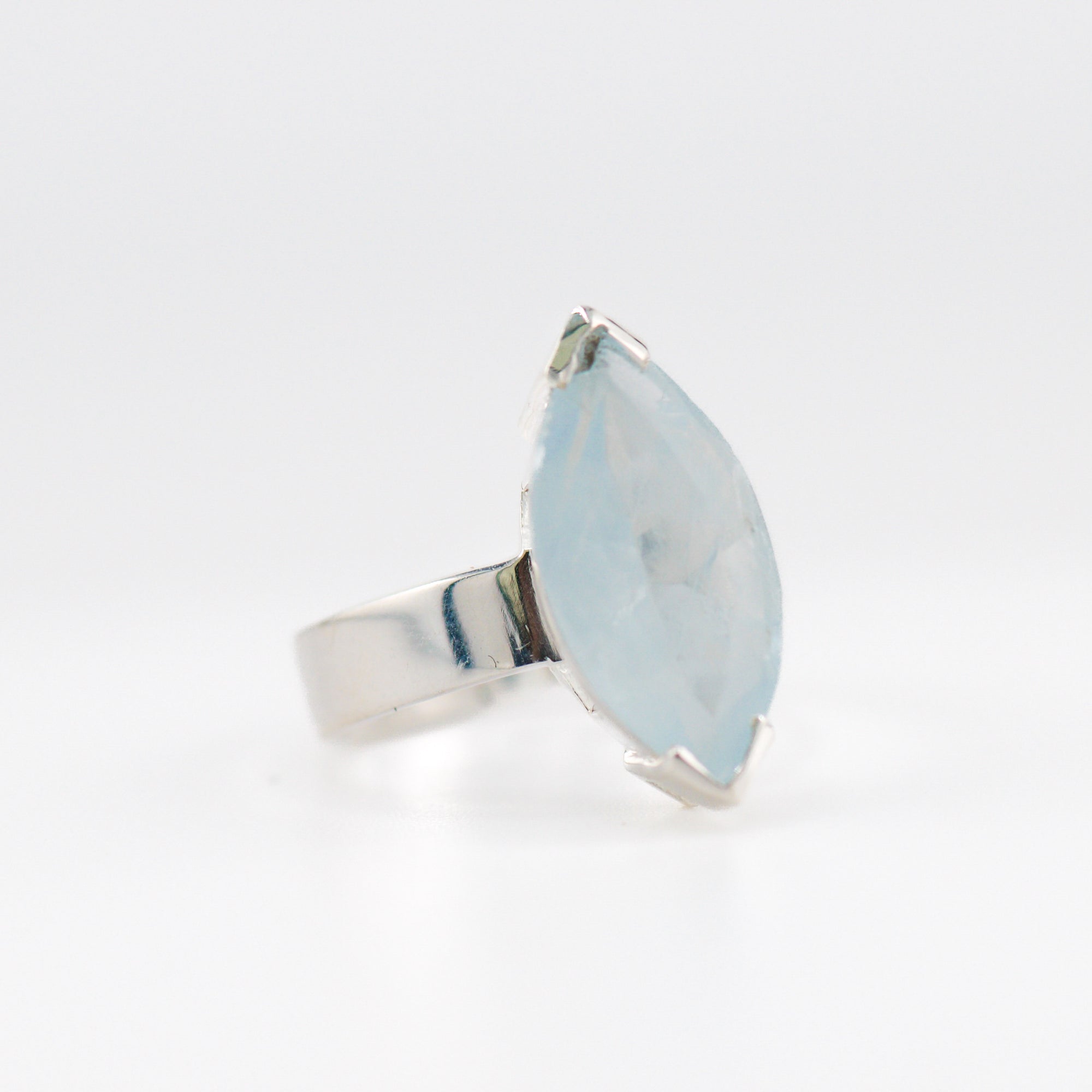 Marquise aquamarine ring