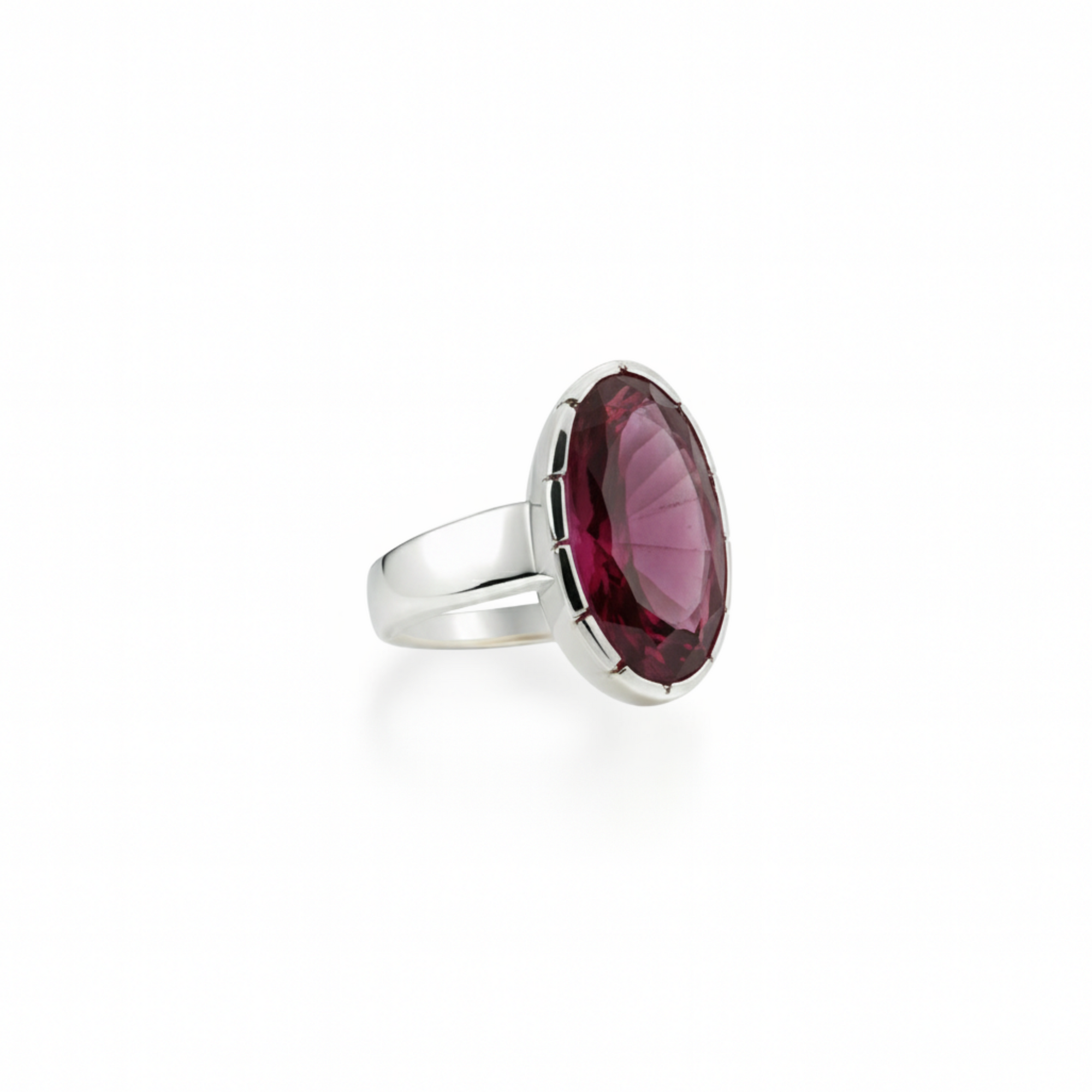Selene garnet ring