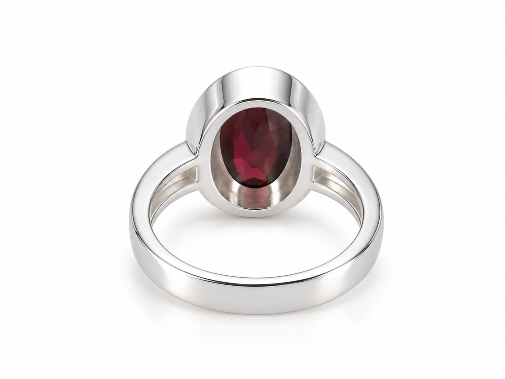 Crimson garnet ring