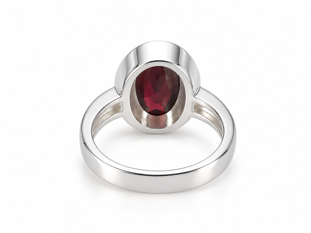 Crimson garnet ring