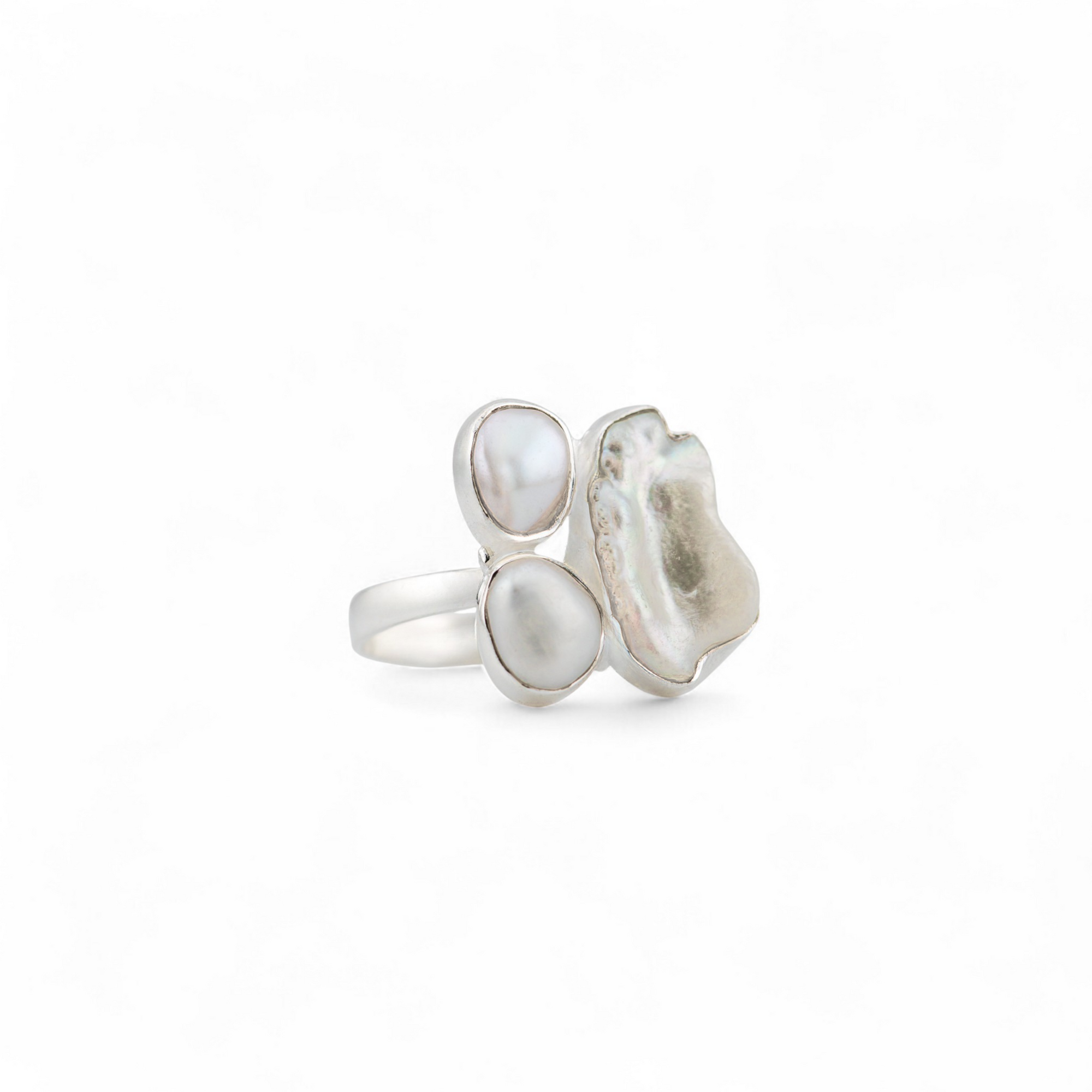 Victoria Pearl ring