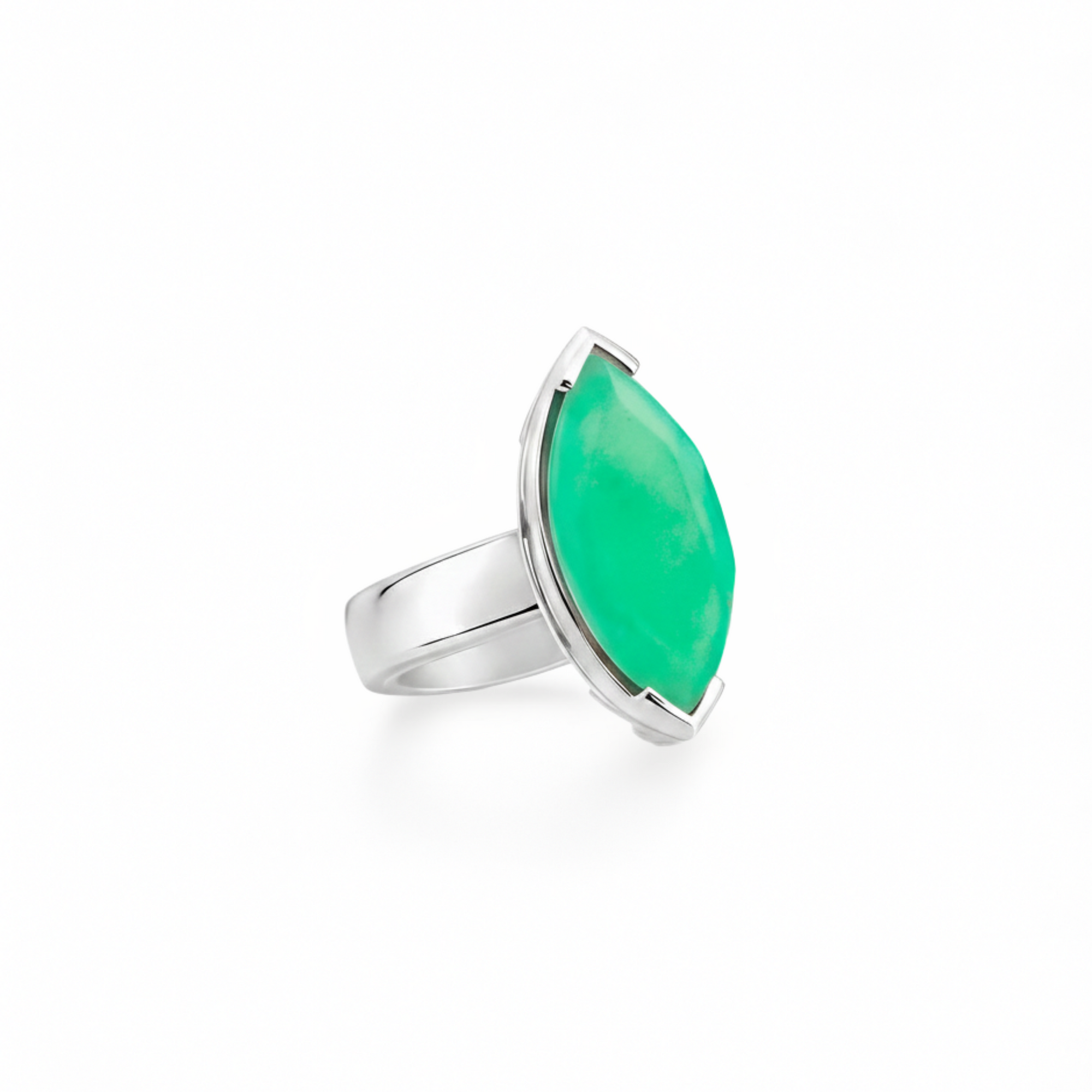 Marquise chrysoprase ring