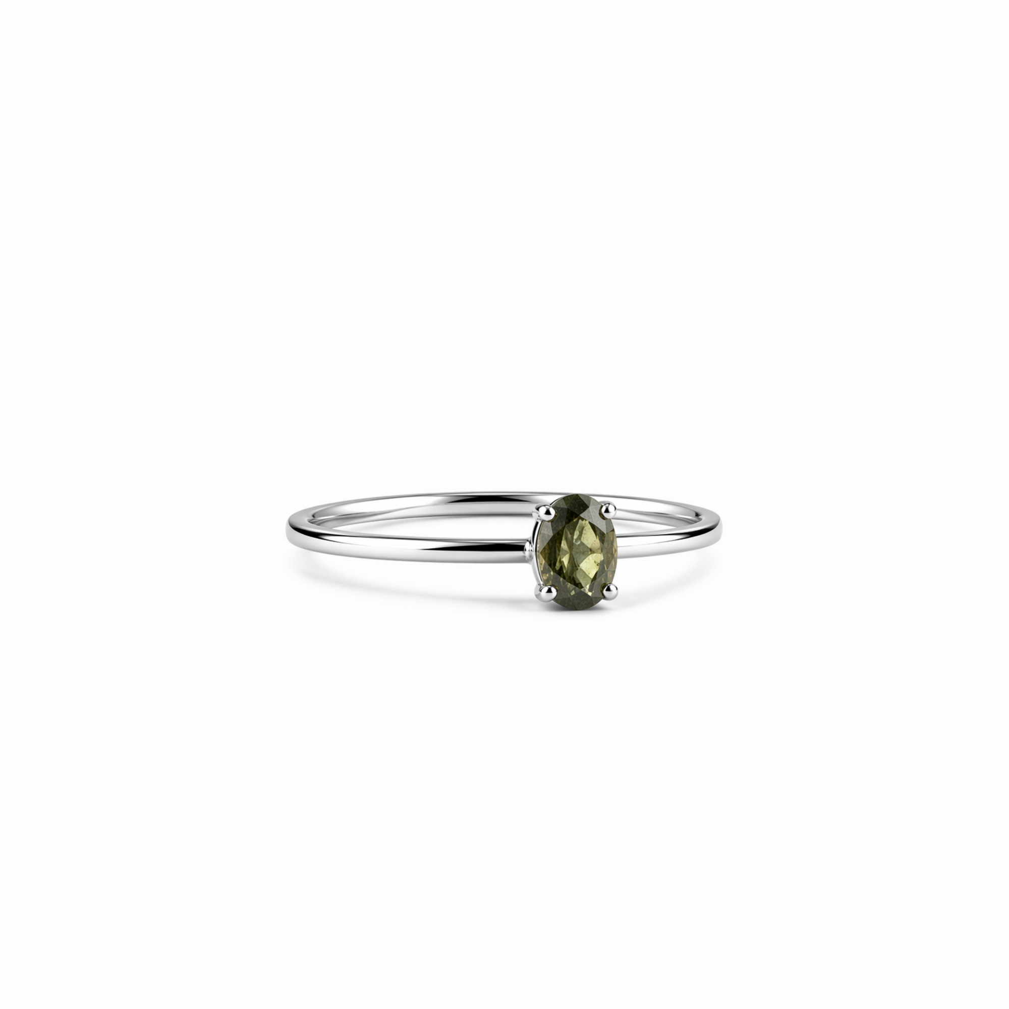 Green tourmaline 4x5 mm ring