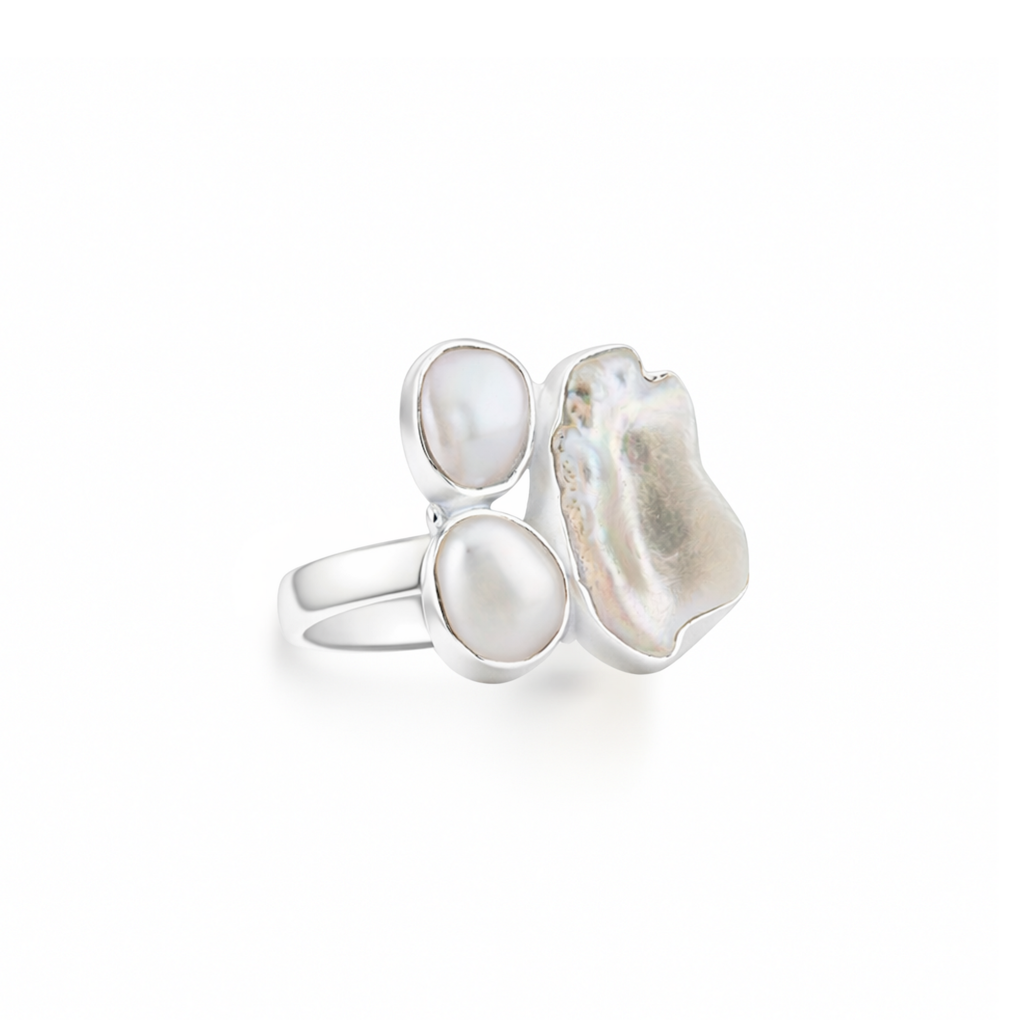 Victoria pearl ring